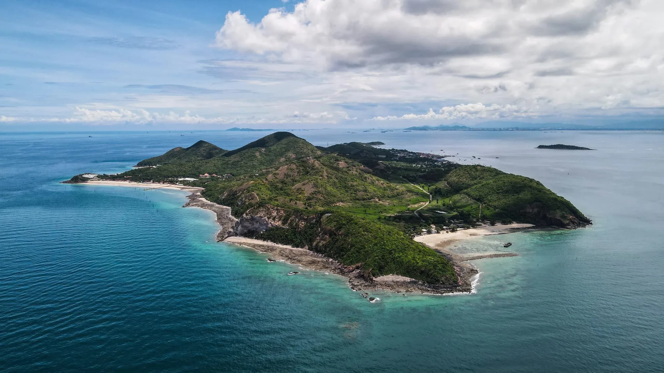 เกาะล้าน (เกาะปะการัง)