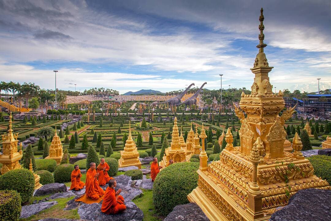 สวนนงนุชเมืองร้อน